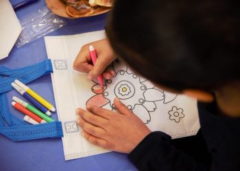 فعالية ترفيهية للاطفال المرضى في مستشفى النساء والولادة والاطفال بالمدينة المنورة لدعمهم نفسيا وادخال البهجة على قلوبهم.